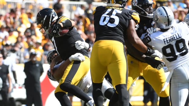 Sep 19, 2021; Pittsburgh, Pennsylvania, USA; Pittsburgh Steelers quarterback Ben roethlisberger is sacked by Las Vegas Raiders defensive tackle Solomon Thomas during the fourth quarter at Heinz Field. The Raiders won the game 26-17. Mandatory Credit: Philip G. Pavely-USA TODAY Sports
